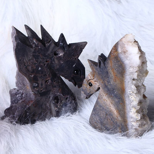 2Hand Carved Healing Stones Mineral Calcite Specimen Rough Crafts Natural Sphalerite Unicorn Carving Cluster For Decoration