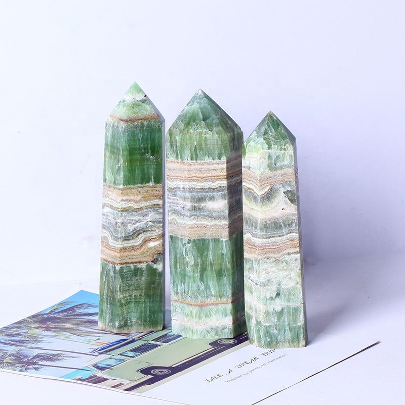 Wholesale Natural Healing Crystal Stone Wand Green Caribbean Calcite Tower Quartz Crystal Point For Decoration