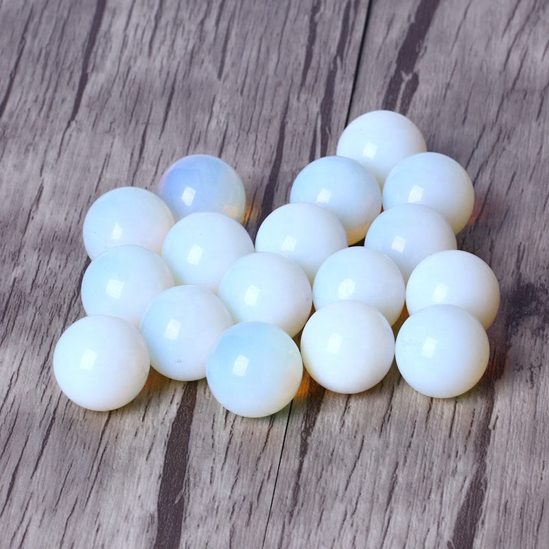 Wholesale High Quality Natural Crystal Ball Healing Stones Small Opalite Sphere Mini For Gifts And Decoration